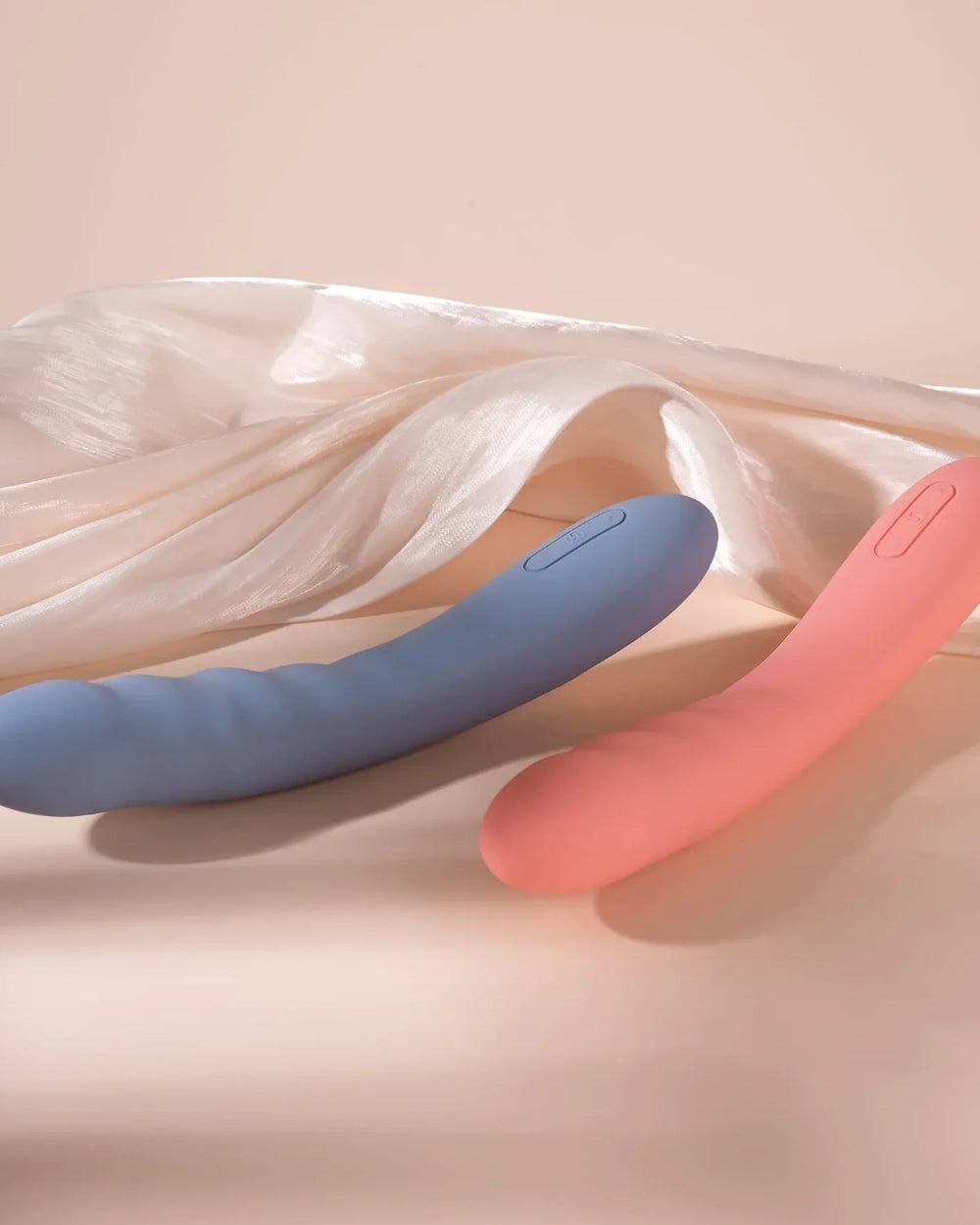 Ava Neo vibromasseur de poussé Svakom - Love Store Paris