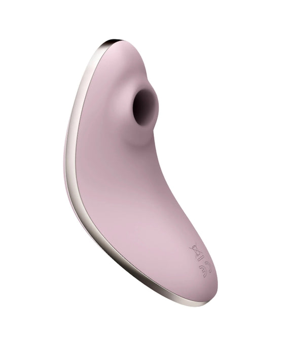Vulva Lover 1 clitoral stimulator Satisfyer